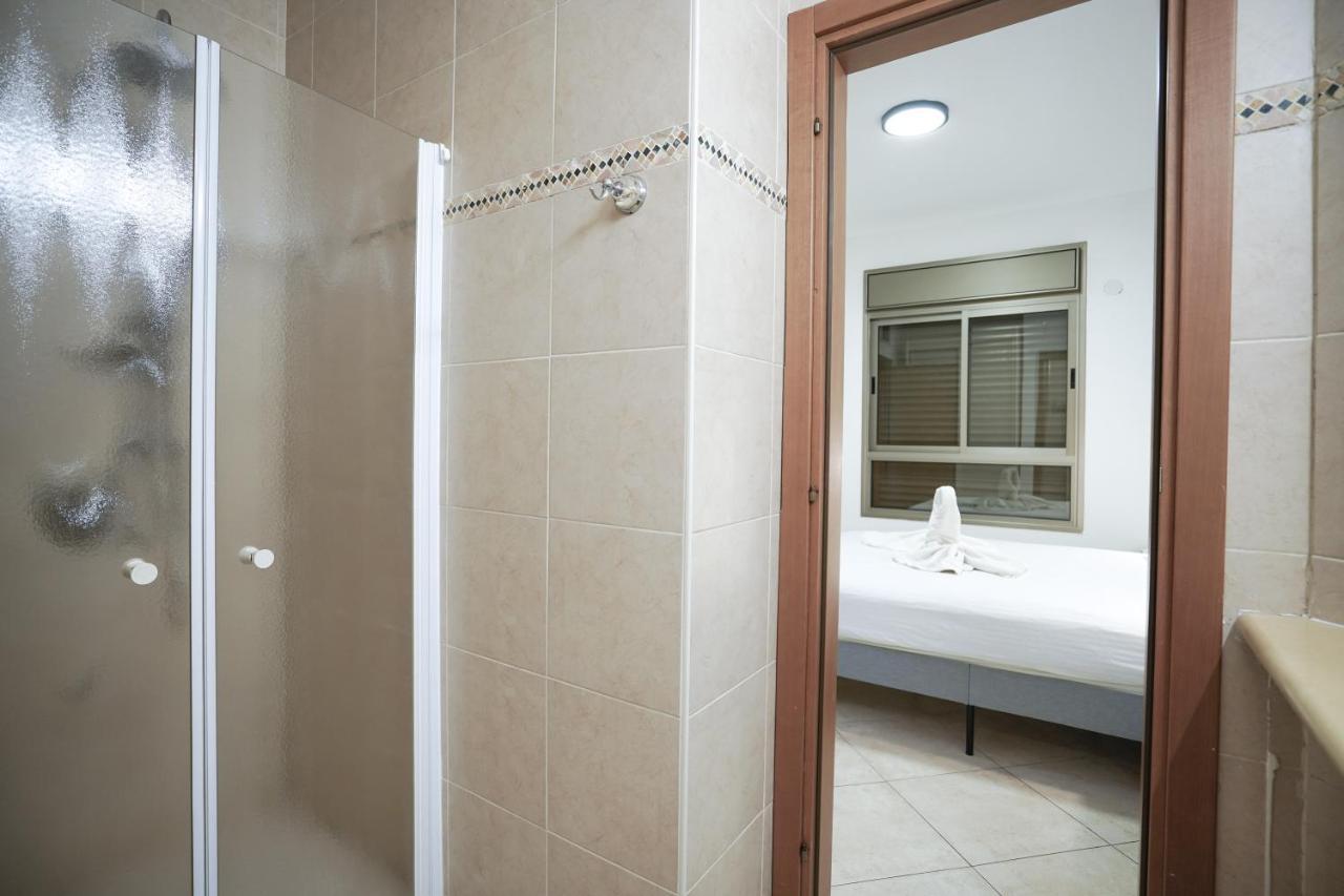 Hoshen 38 By Sun And View * Eilat